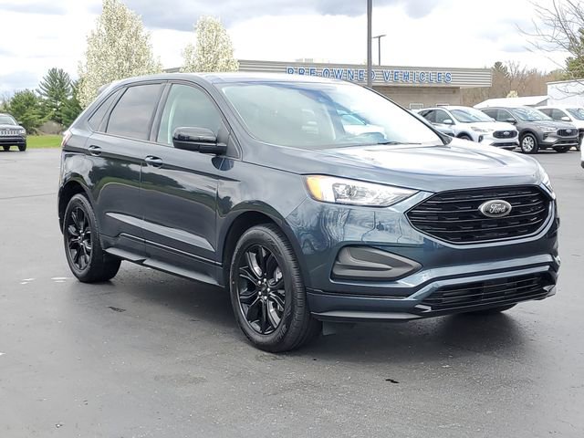 Certified 2023 Ford Edge SE w/ Black Appearance Package AWD/4WD image 2