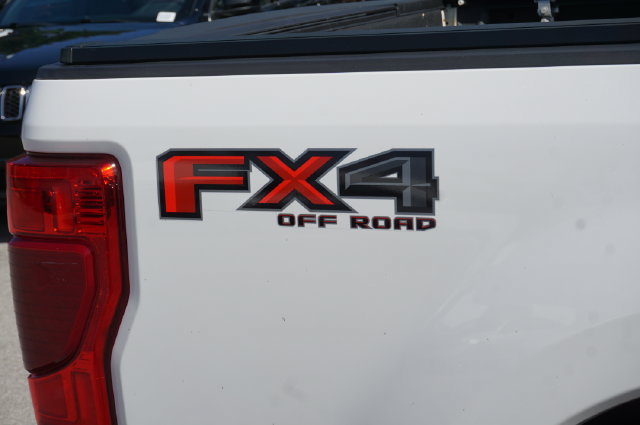 Certified 2022 Ford F350 Limited w/ FX4 Off-Road Package AWD/4WD image 51