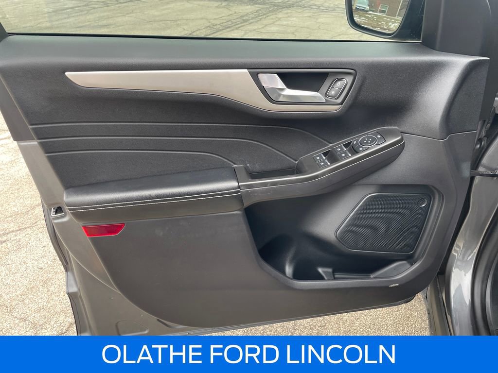 Certified 2021 Ford Escape SEL w/ Class II Trailer Tow Package image 20