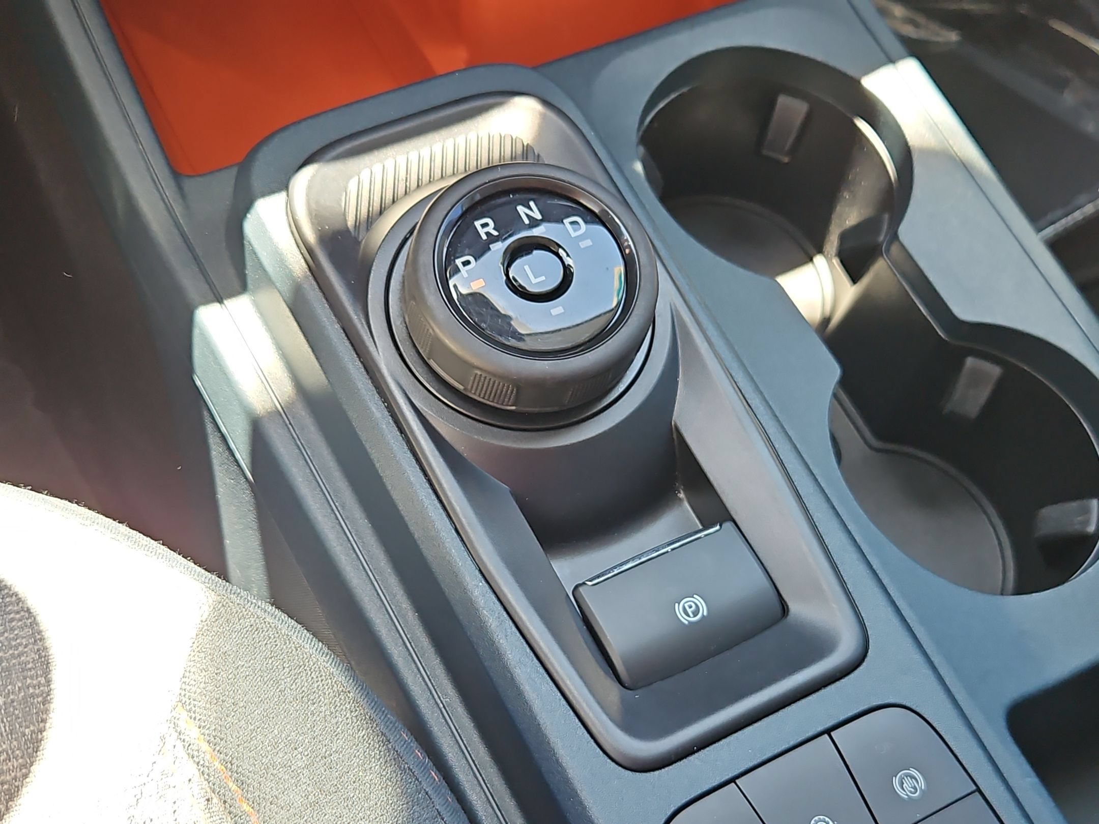 Certified 2024 Ford Maverick XLT FWD image 17