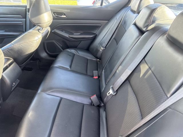 Used 2022 Nissan Altima 2.5 SR image 22
