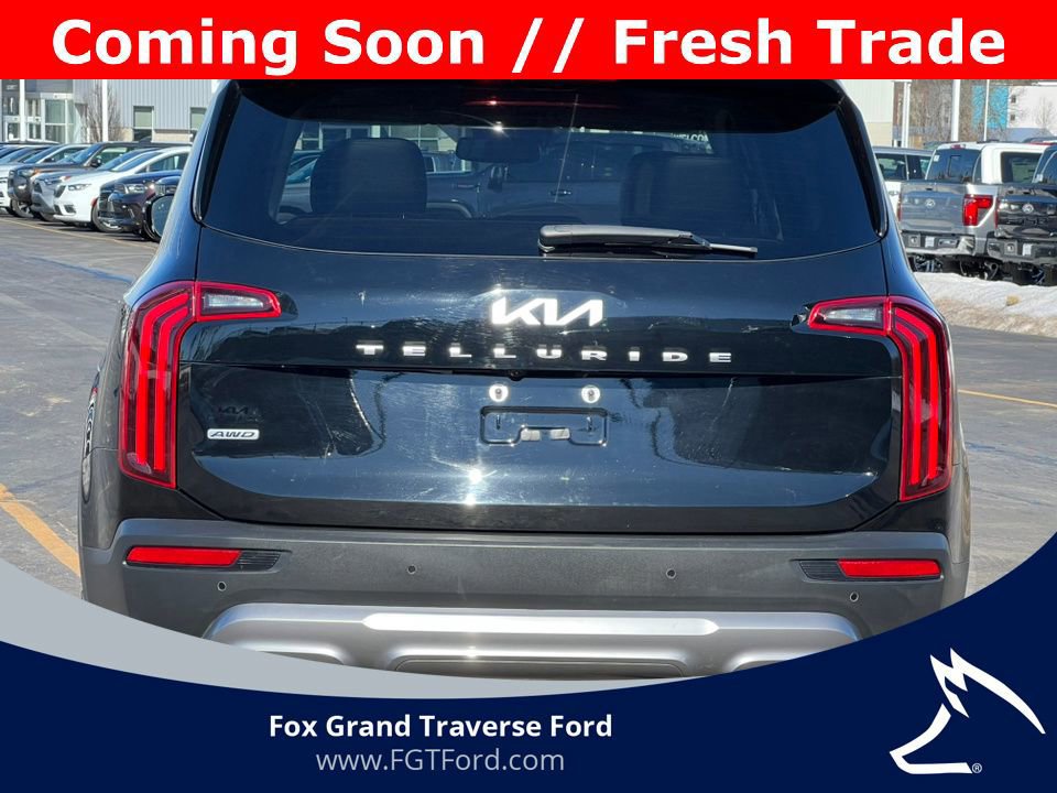 Used 2022 Kia Telluride SX image 3