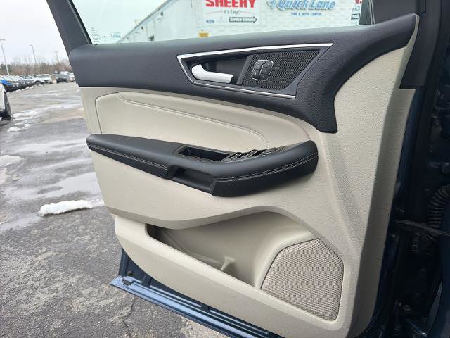 Certified 2018 Ford Edge Titanium w/ Equipment Group 301A image 24