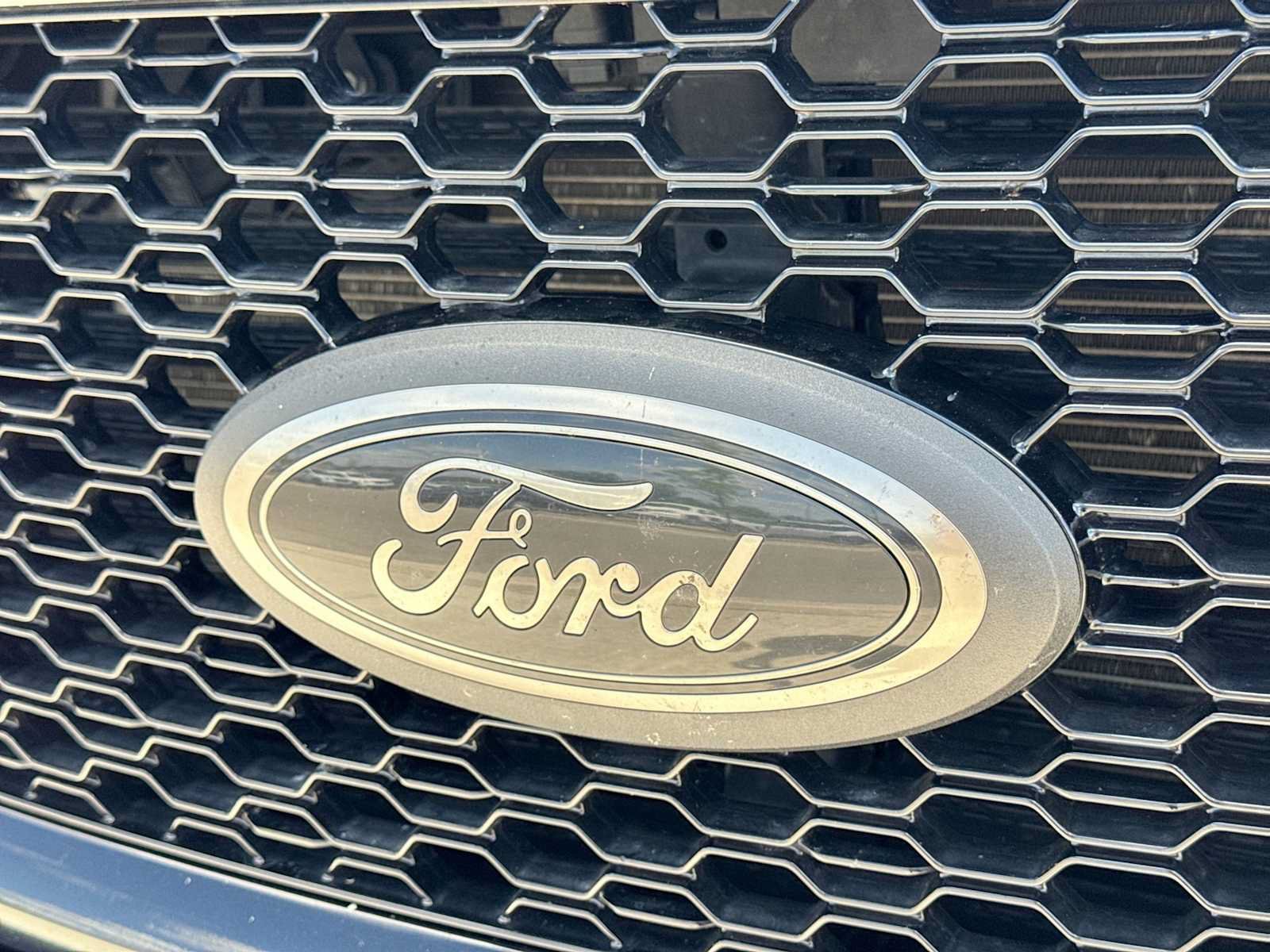 Certified 2020 Ford F150 Lariat w/ Equipment Group 502A Luxury AWD/4WD image 11