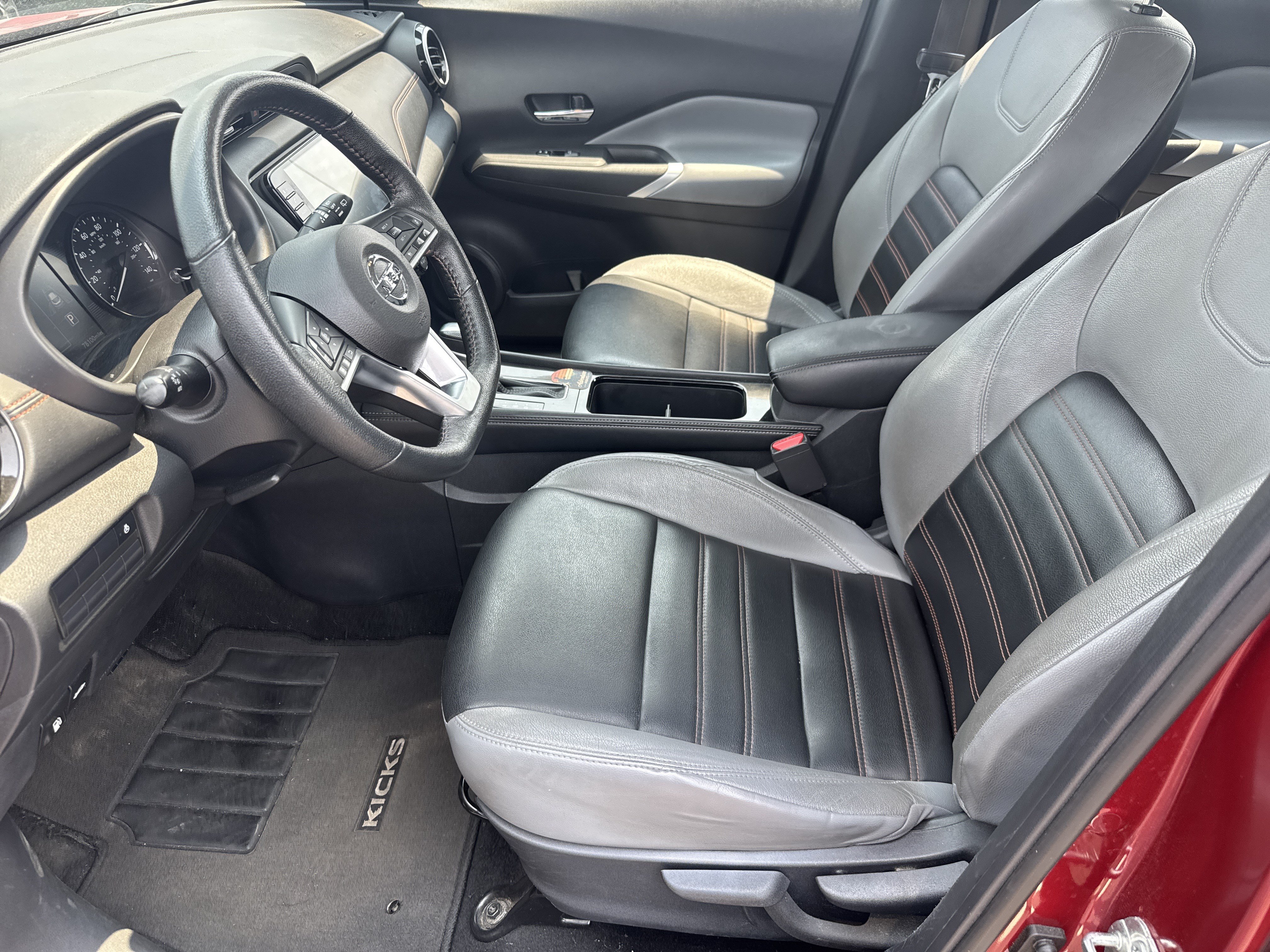 Used 2021 Nissan Kicks SR w/ SR Premium Package FWD image 10