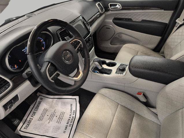 Used 2020 Jeep Grand Cherokee Summit AWD/4WD image 10