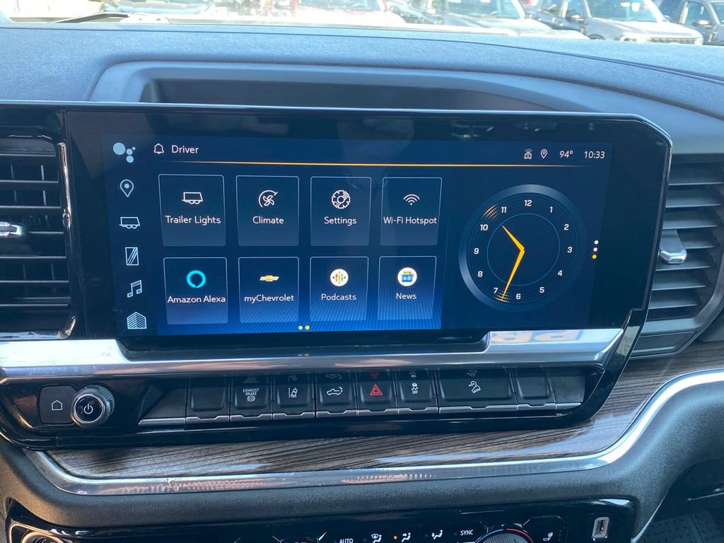 Used 2024 Chevrolet Silverado 2500 LT AWD/4WD image 16