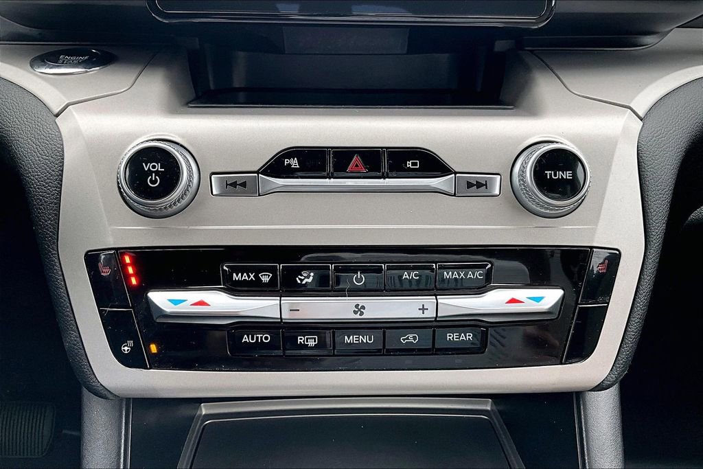 Certified 2023 Ford Explorer XLT w/ Equipment Group 202A image 32