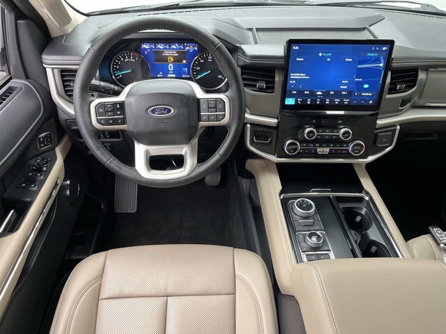 Certified 2024 Ford Expedition XLT AWD/4WD image 16