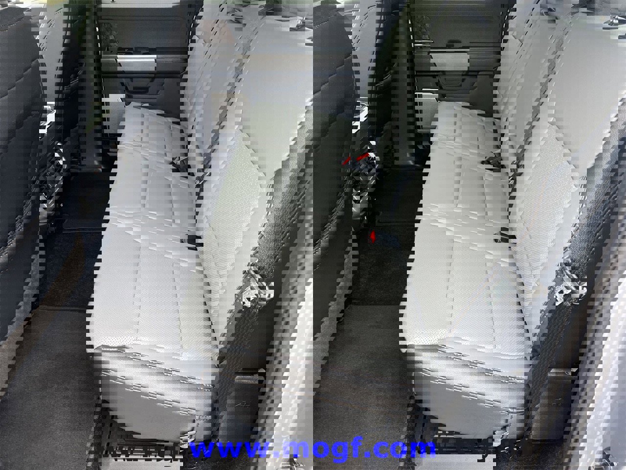 Certified 2022 Ford F150 Lightning Lariat w/ Equipment Group 511A High image 30