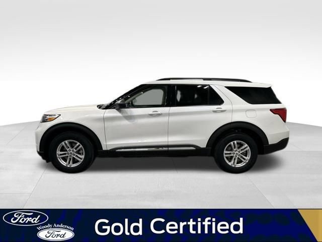 Certified 2022 Ford Explorer XLT w/ Equipment Group 202A image 2