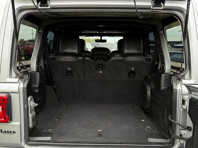 Used 2021 Jeep Wrangler Unlimited Sahara image 45