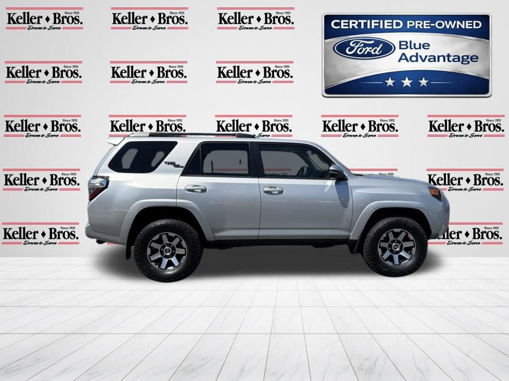Used 2021 Toyota 4Runner TRD Off-Road Premium w/ Moonroof Package AWD/4WD image 6