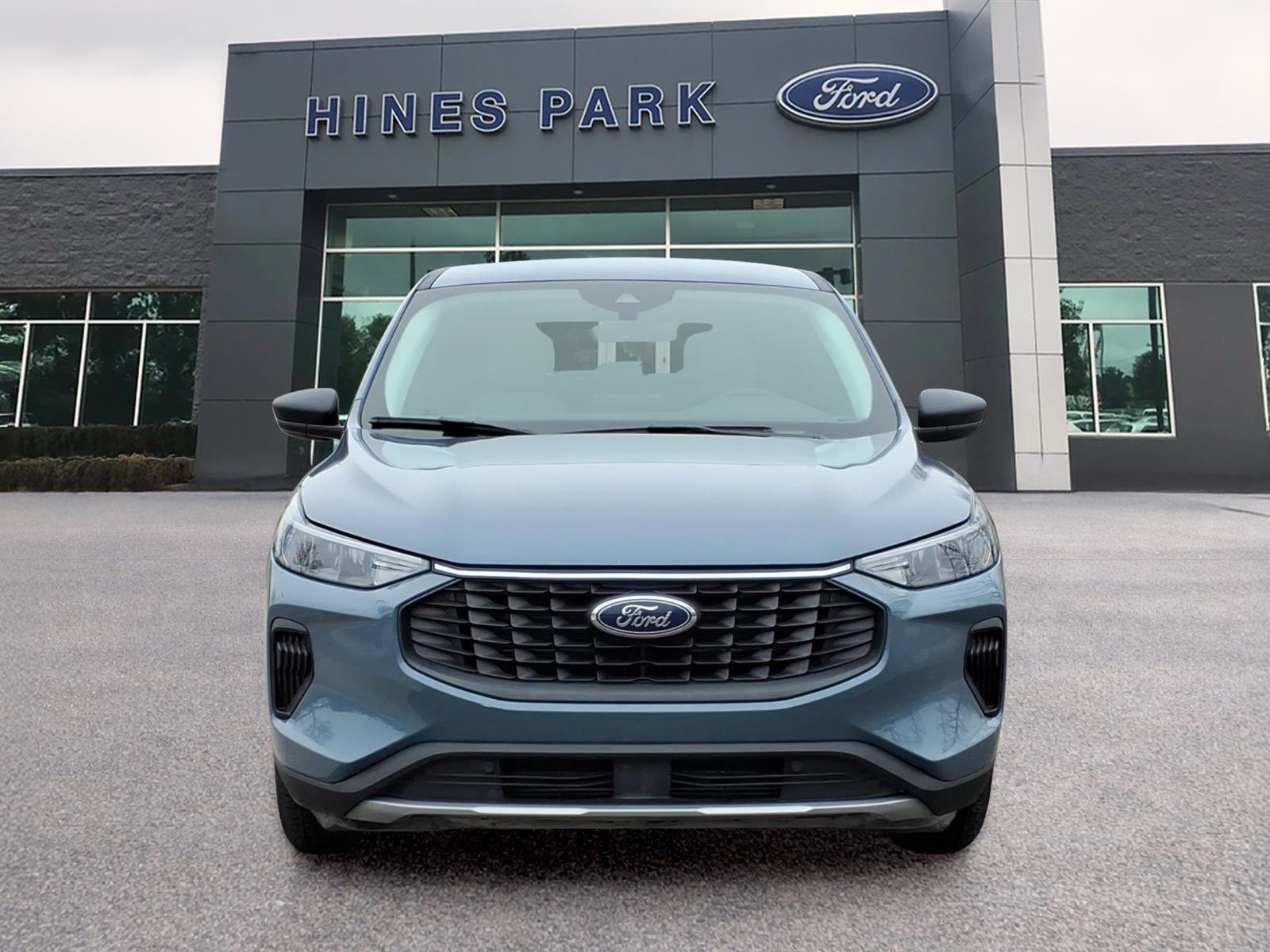 Certified 2023 Ford Escape Active AWD/4WD image 2