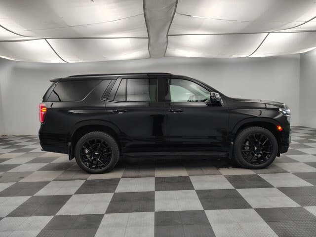 Used 2022 Chevrolet Tahoe RST w/ Sport Performance Package AWD/4WD image 28