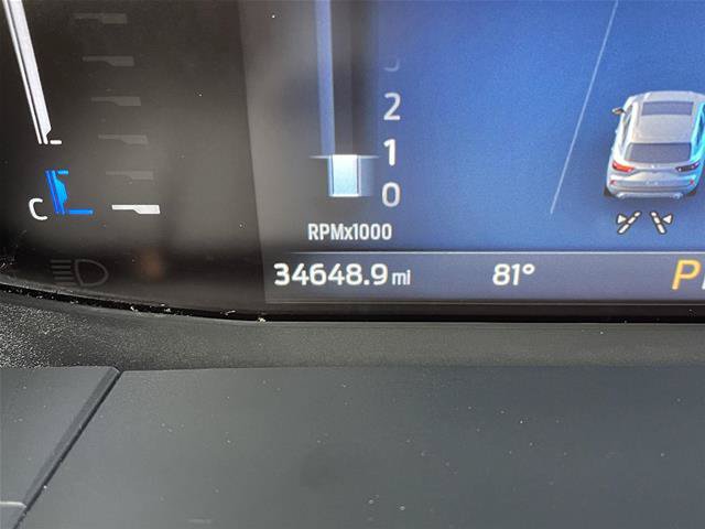 Certified 2025 Ford Escape ST-Line Select AWD/4WD image 3