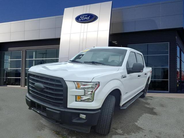 Certified 2017 Ford F150 XLT w/ Equipment Group 302A Luxury AWD/4WD image 4