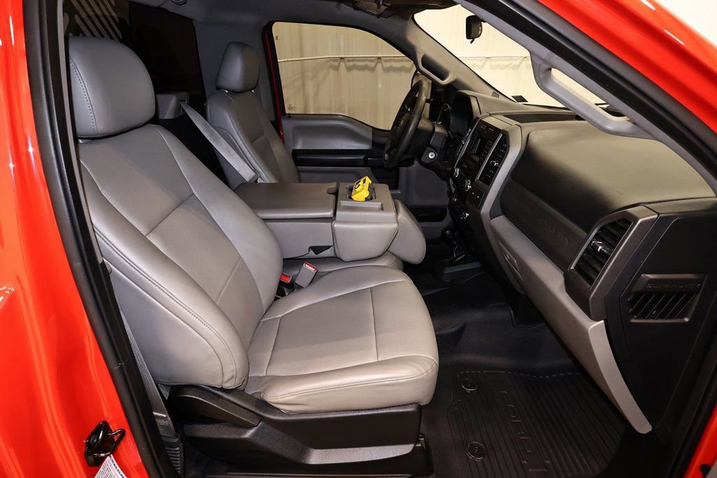 Certified 2017 Ford F550 XL image 25