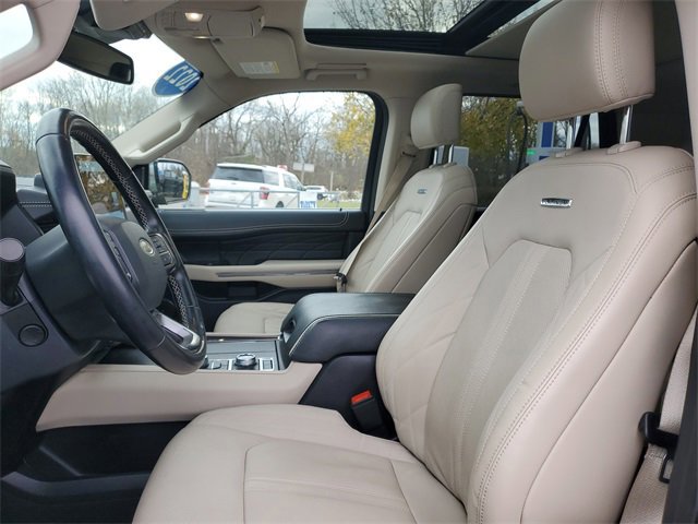 Certified 2022 Ford Expedition Platinum image 12