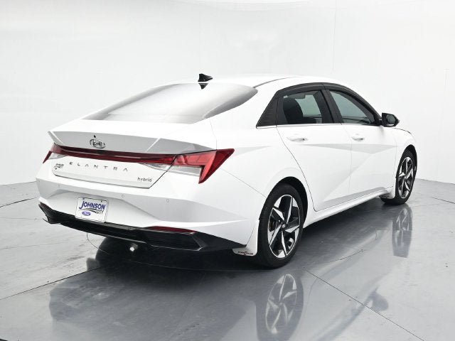Used 2023 Hyundai Elantra Limited w/ Cargo Package FWD image 9