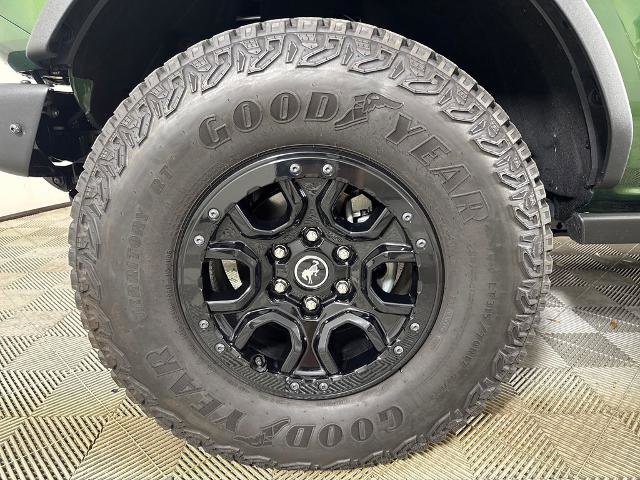 Certified 2025 Ford Bronco Badlands AWD/4WD image 13
