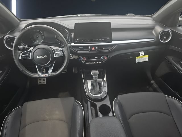 Used 2023 Kia Forte GT-Line FWD image 10