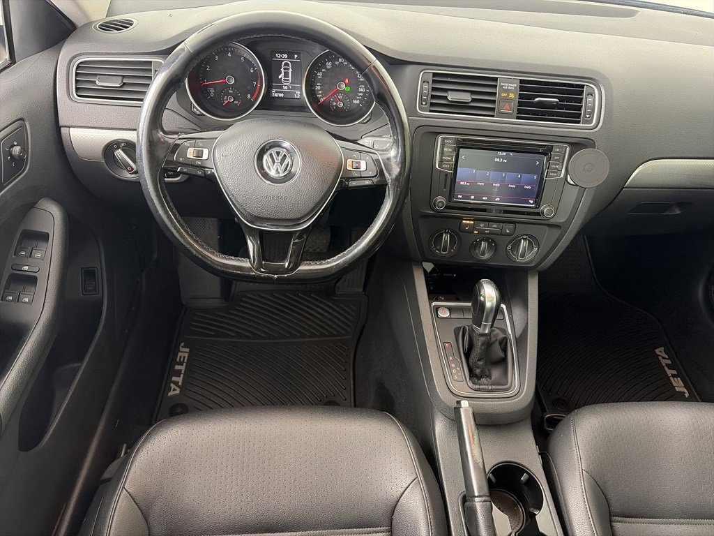 Used 2018 Volkswagen Jetta SE image 14