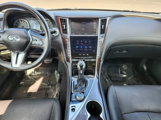 Used 2018 INFINITI Q50 Luxe w/ Sensory Package (Luxe) AWD/4WD image 14