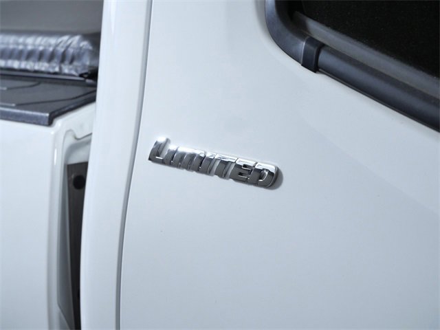 Used 2021 Toyota Tacoma Limited image 9