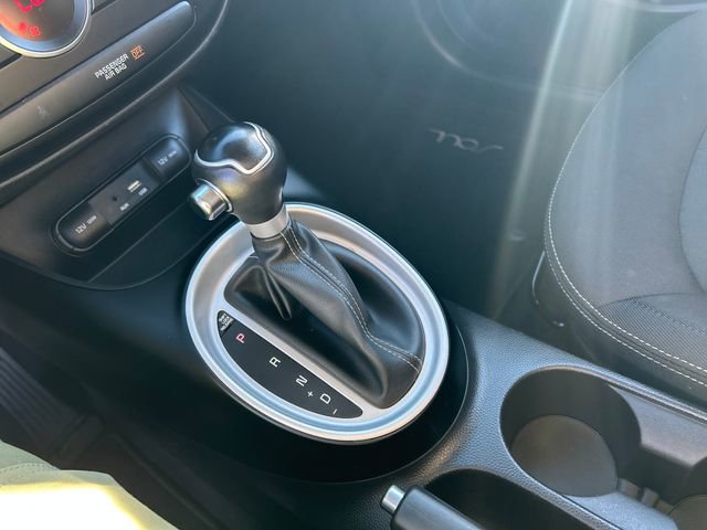 Used 2017 Kia Soul + w/ Designer's Package image 25