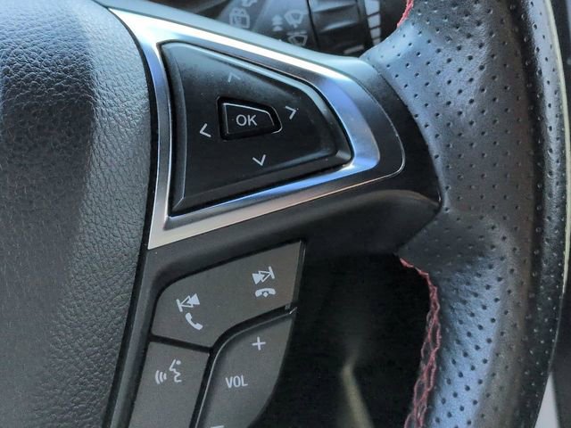 Certified 2022 Ford Edge ST-Line image 25