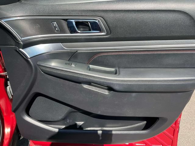 Certified 2019 Ford Explorer Sport w/ Equipment Group 401A AWD/4WD image 24