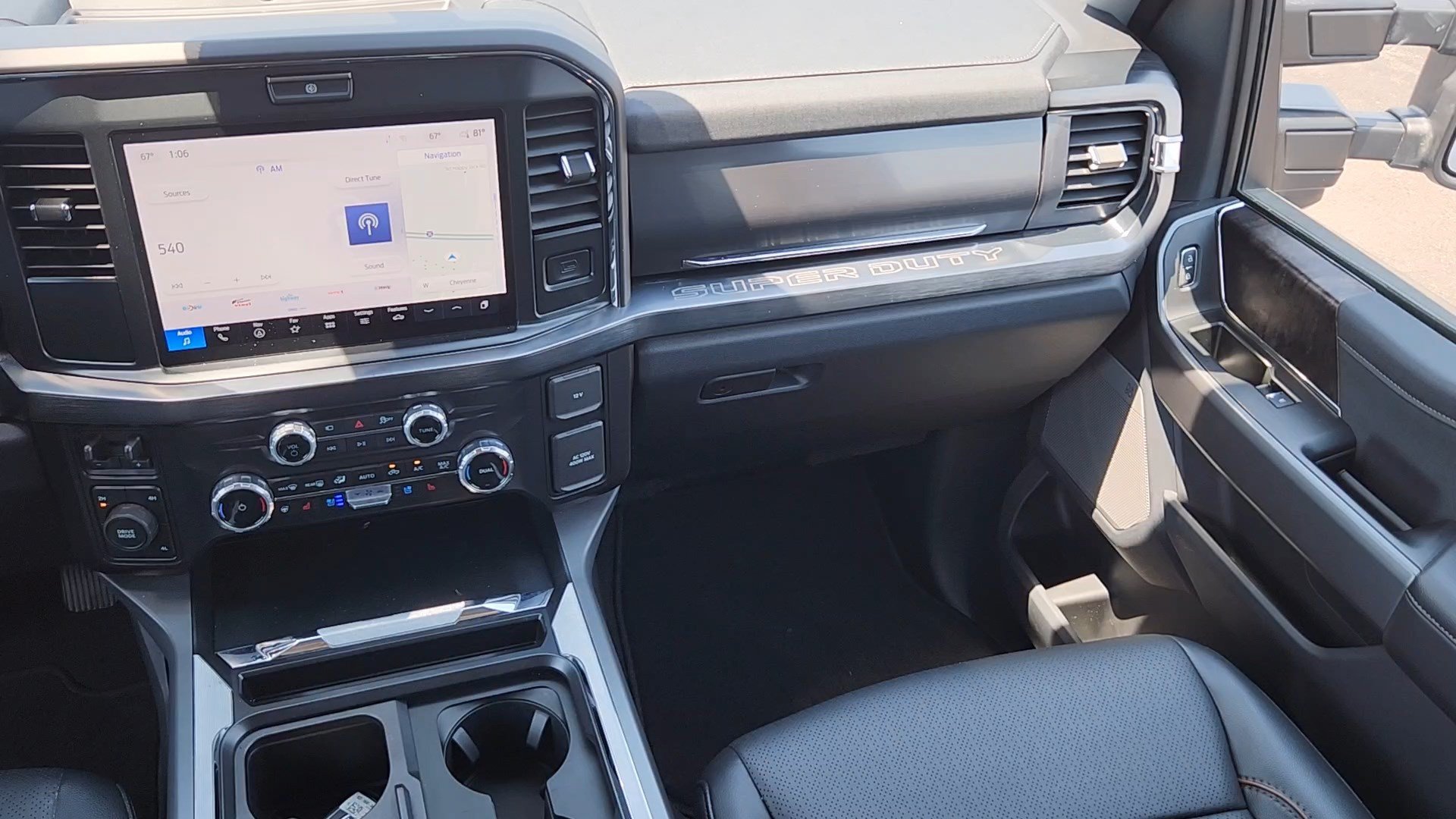 Certified 2025 Ford F250 Lariat AWD/4WD image 7