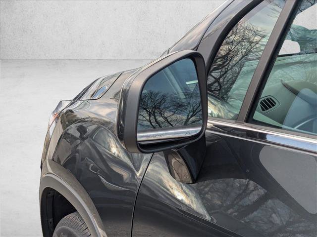 Used 2020 Chevrolet Trax LT w/ Sun & Sound Package image 14