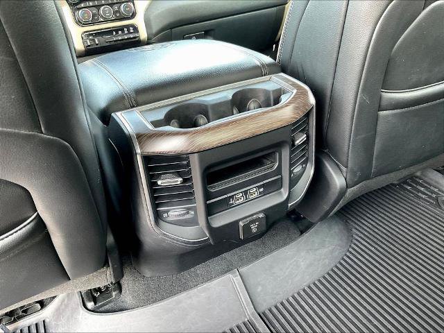 Used 2019 RAM 1500 Laramie AWD/4WD image 11