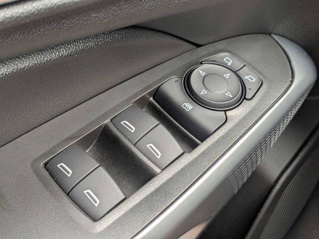 Used 2026 Chevrolet Trax LS FWD image 24