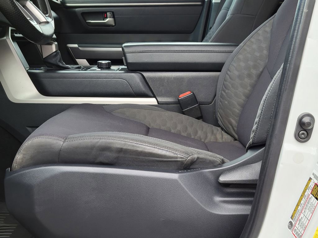 Used 2022 Toyota Tundra SR5 w/ SR5 Convenience Package image 23