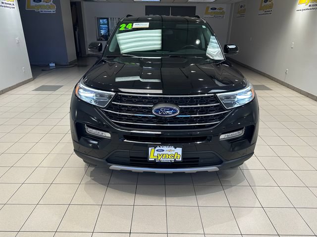 Certified 2024 Ford Explorer XLT w/ Equipment Group 202A AWD/4WD image 28