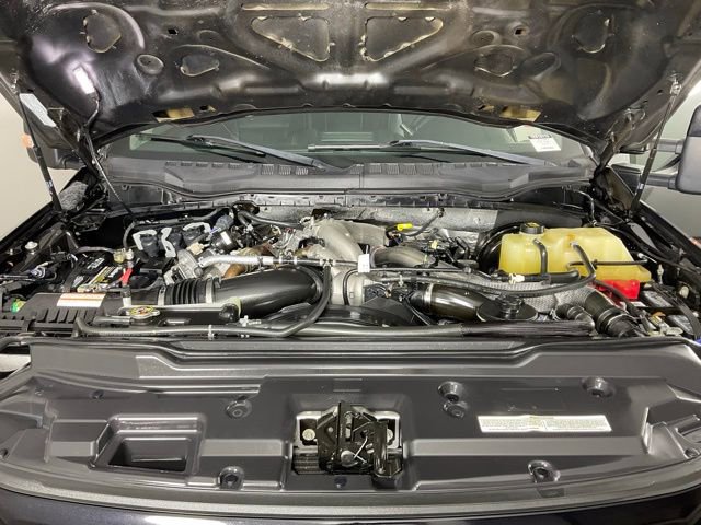 Certified 2020 Ford F350 Lariat image 9