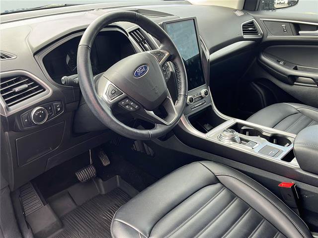 Certified 2023 Ford Edge SEL w/ Convenience Package AWD/4WD image 9