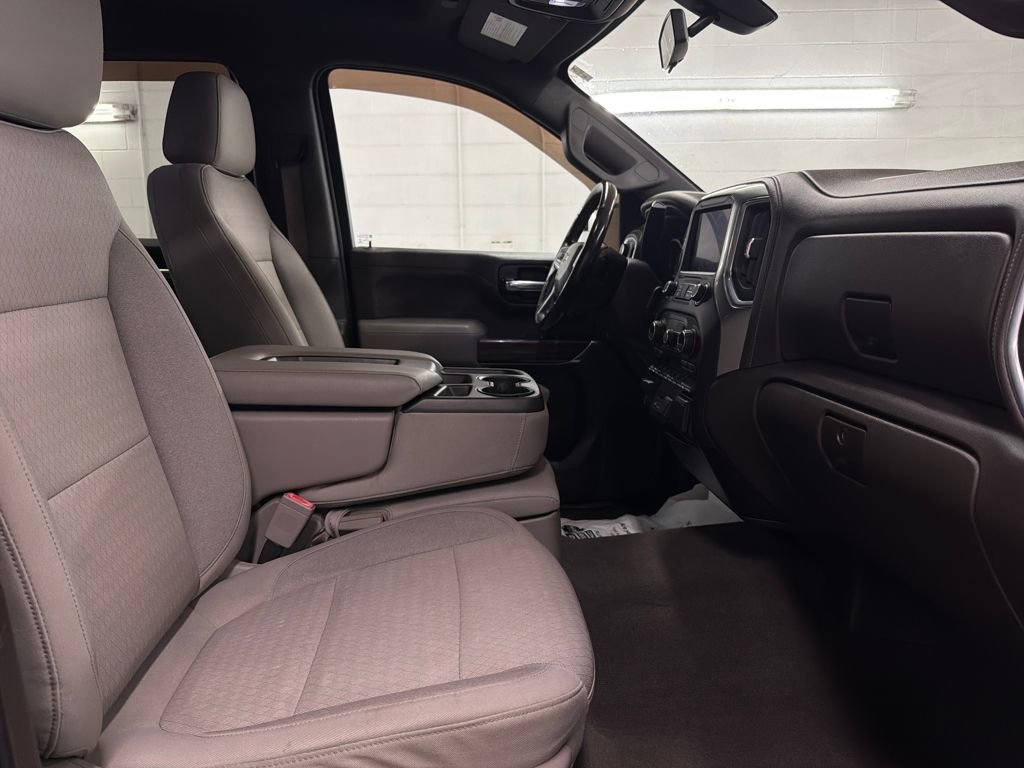 Used 2019 Chevrolet Silverado 1500 LT w/ All-Star Edition image 28