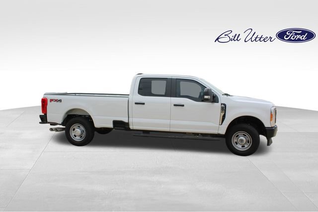 Certified 2023 Ford F350 XL w/ FX4 Off-Road Package AWD/4WD image 4
