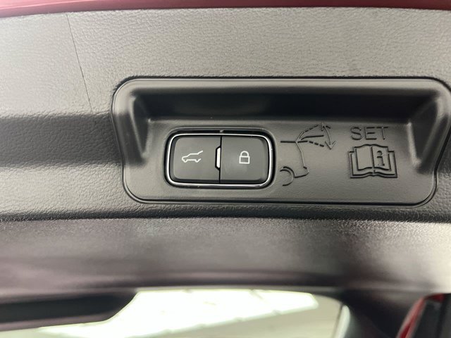 Certified 2025 Ford Explorer ST-Line w/ Premium Package AWD/4WD image 36