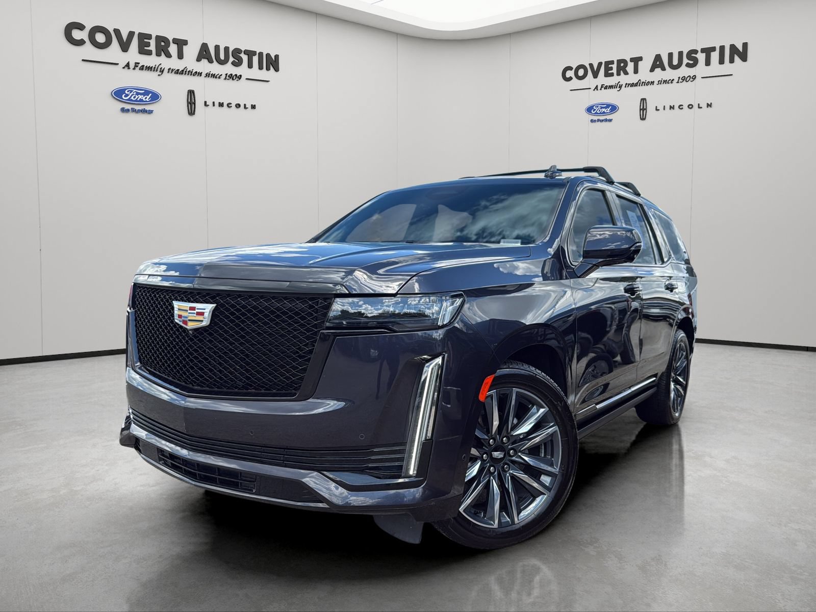 Used 2022 Cadillac Escalade Sport Platinum w/ Heavy-Duty Trailer Package