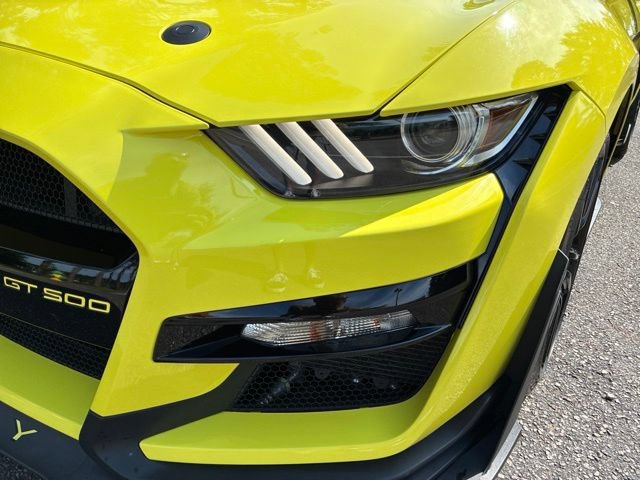 Certified 2021 Ford Mustang Shelby GT500 w/ Technology Package RWD image 11
