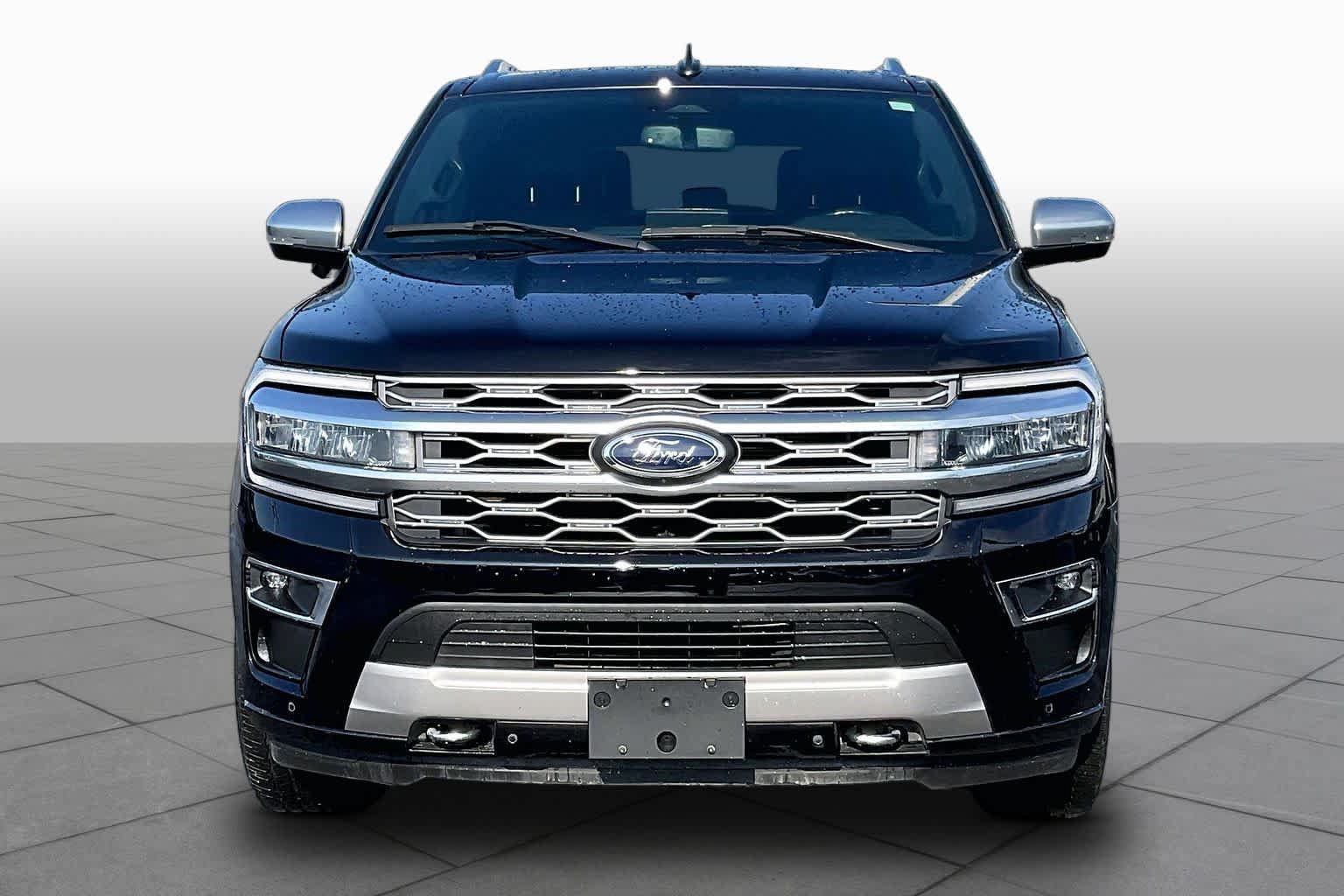 Certified 2023 Ford Expedition Platinum AWD/4WD image 4