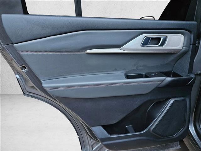 Certified 2025 Ford Explorer Active image 22