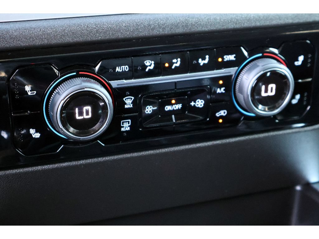 Used 2025 Chevrolet Silverado 1500 RST w/ LPO, Dark Essentials Package AWD/4WD image 30