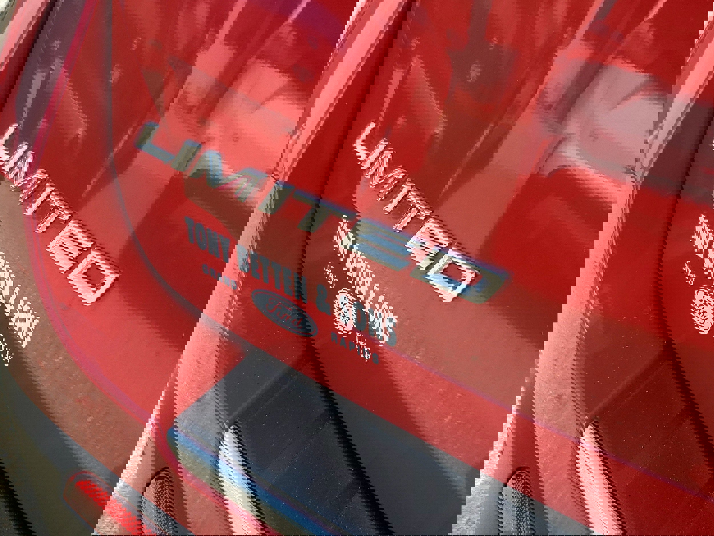 Certified 2022 Ford Explorer Limited w/ Hybrid Equipment Group 310A image 8