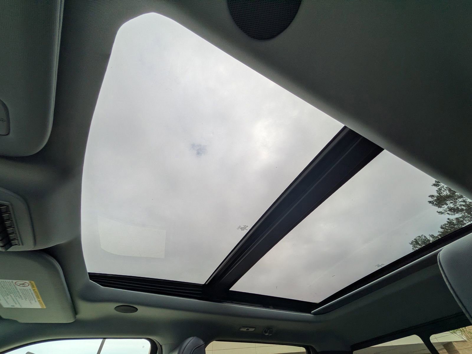 Certified 2026 Ford F250 Lariat w/ Black Appearance Package image 12